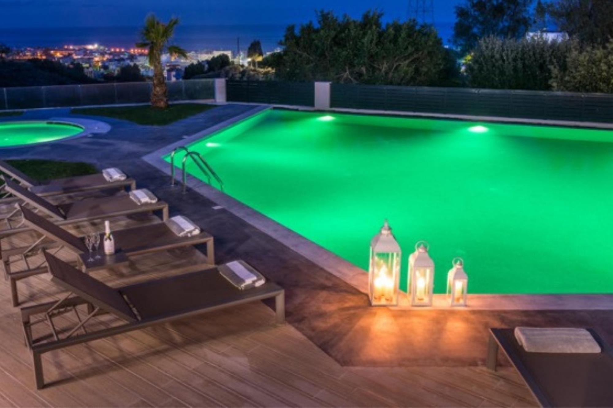 Orama Luxury Villa 4 Bedrooms With Private Pool Херсонисос Екстериор снимка